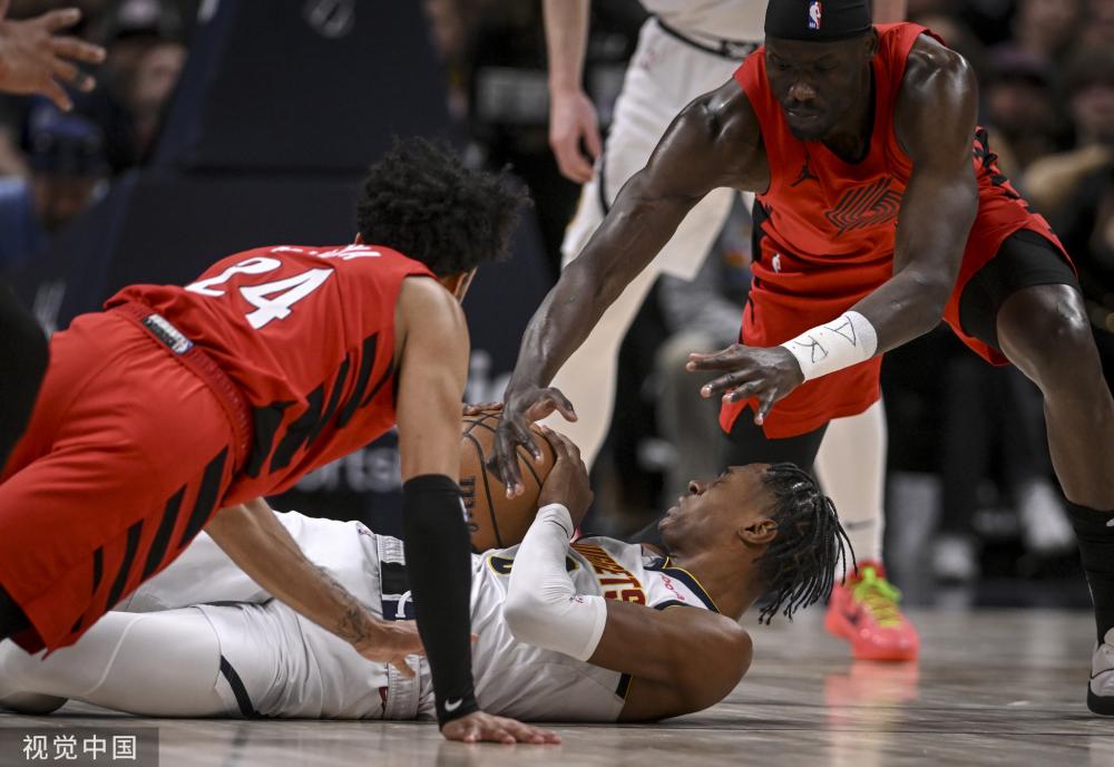 座足總盃冠 座足總盃冠